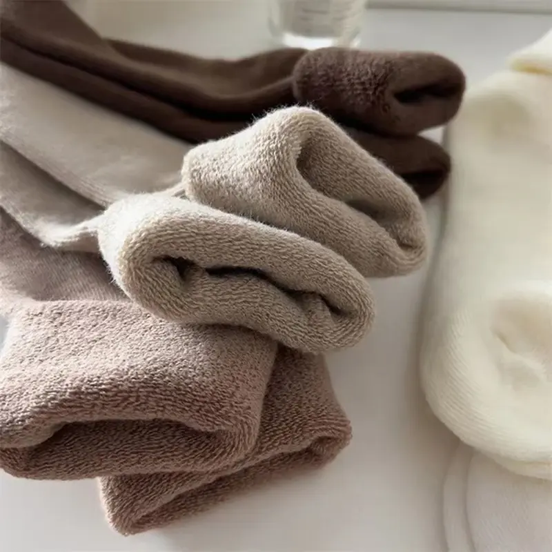 Winter Plush Socks for Women Solid Color Thick Thermal Warm Middle Tube Socks Girl Home Sleeping Floor Socks