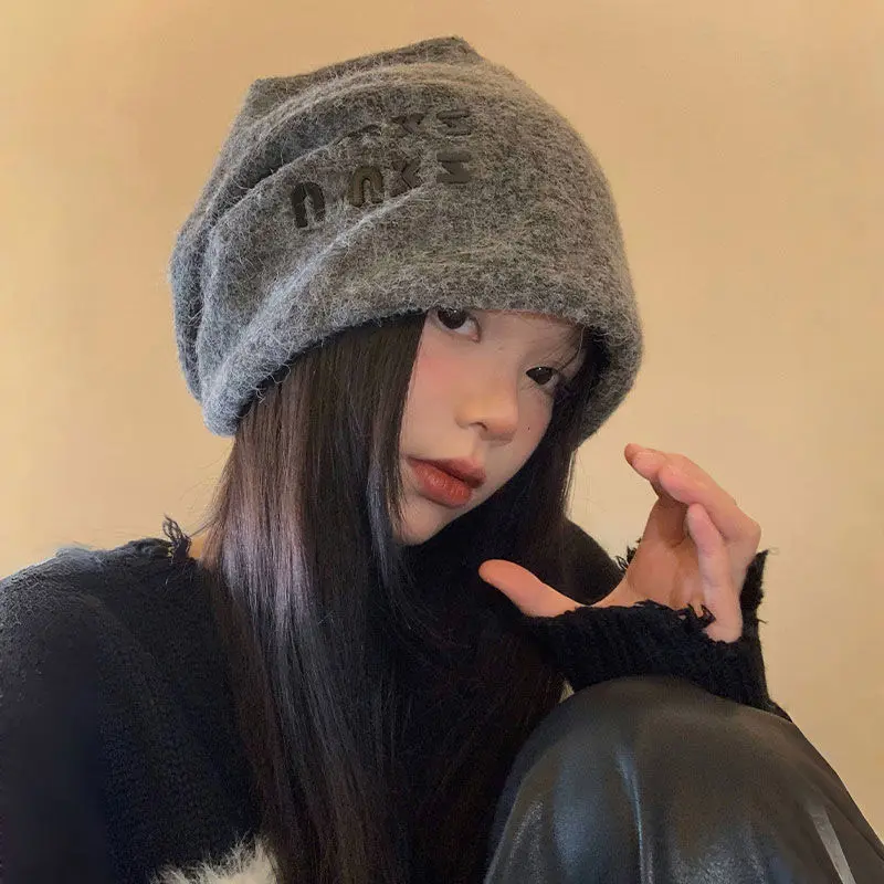 Fashion Letter Baggy Caps Beanies for Women Autumn Winter Knitted Woolen Warm Skullcaps Lady Ear Protection Slouchy Pile Caps