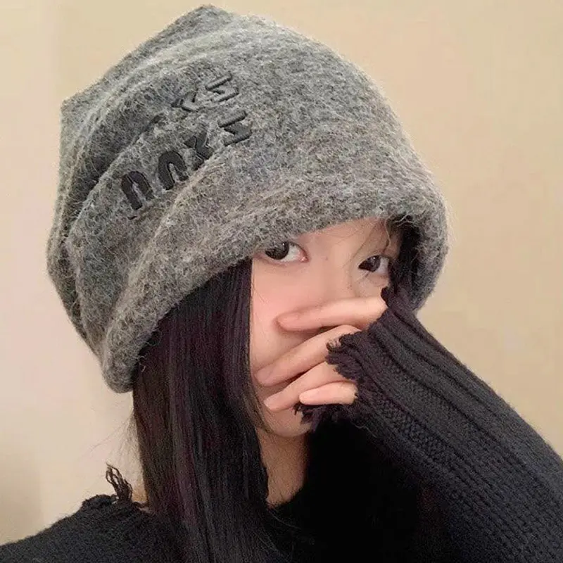 Fashion Letter Baggy Caps Beanies for Women Autumn Winter Knitted Woolen Warm Skullcaps Lady Ear Protection Slouchy Pile Caps