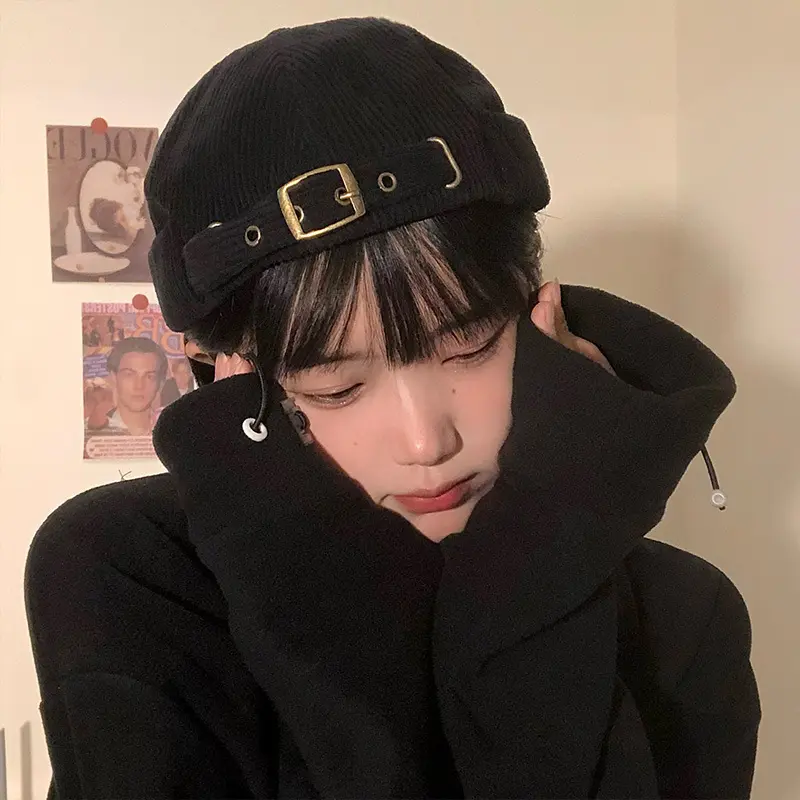 Retro Corduroy Brimless Hats for Men Women Autumn Winter Solid Color Dome Landlord Fashion Hip Hop Melon Caps