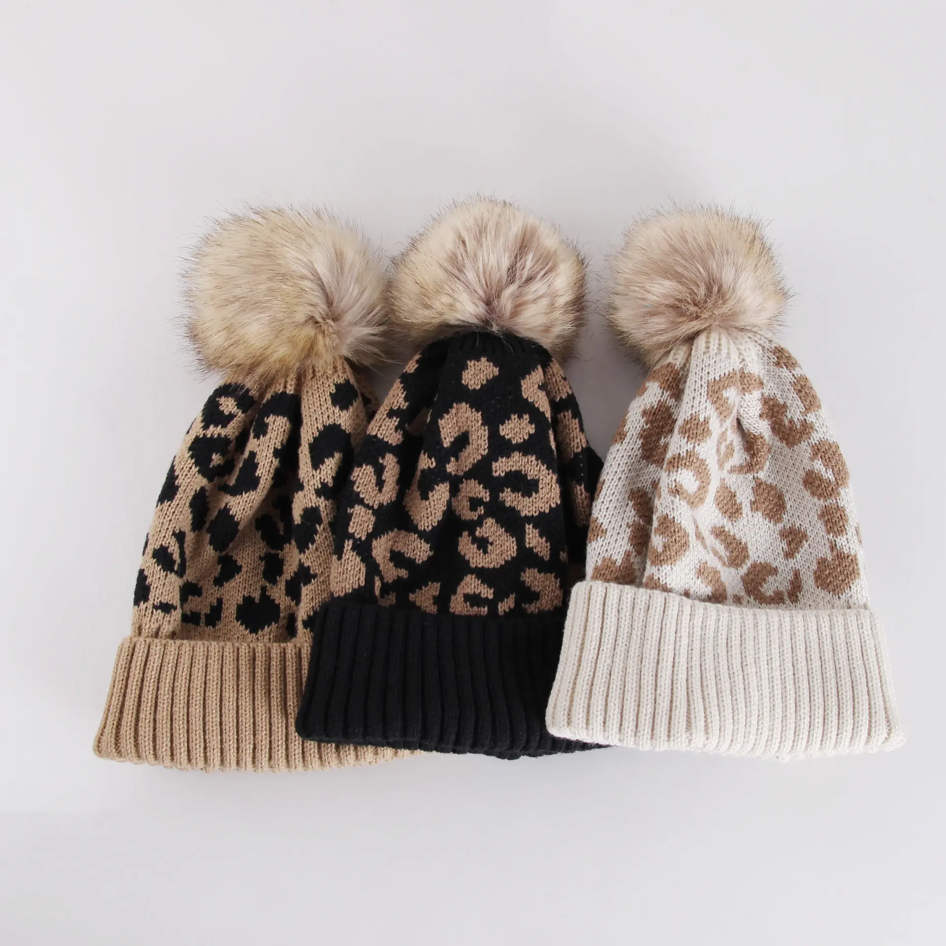Retro Leopard Print Knitted Hats for Women Winter Thicken Soft Woolen Warm Pullover Hats Cute Pompom Girl Windproof Thermal Caps