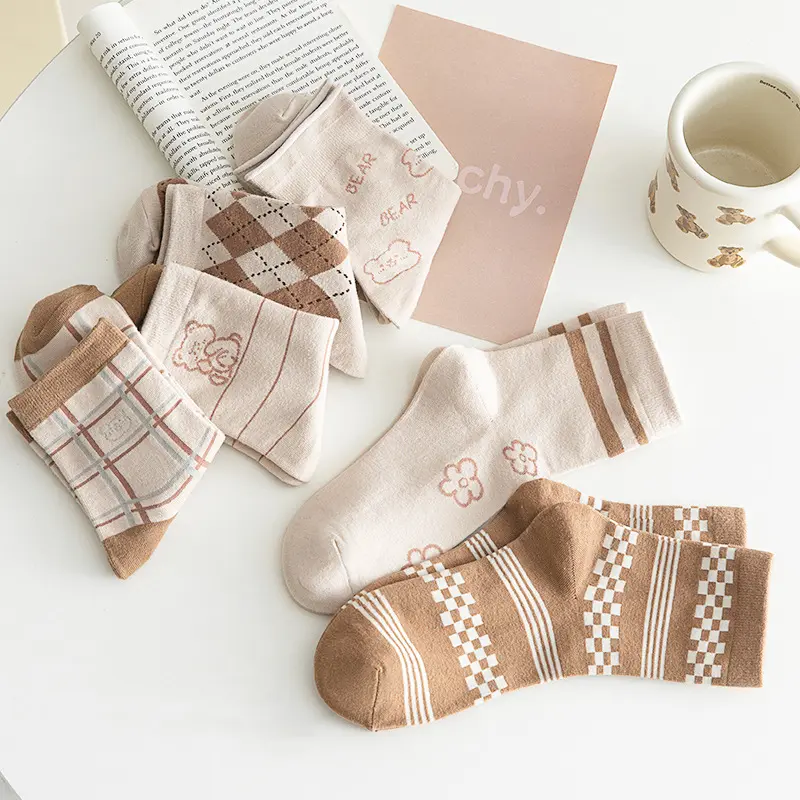 Cute Bear Socks for Women Kawaii Cartoon Striped Mid Tube Sock Japanese Spring Autumn Cotton Female Short Socks