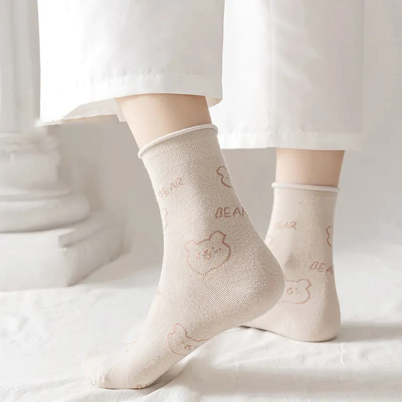 Cute Bear Socks for Women Kawaii Cartoon Striped Mid Tube Sock Japanese Spring Autumn Cotton Female Short Socks