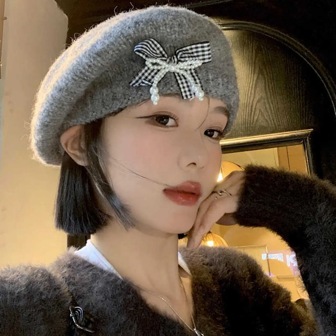 Korean Plaid Bow Pearl Beret Hats for Women Autumn Winter Windproof Warm Knitted Octagonal Caps Fashion Girl Artist Painter Caps