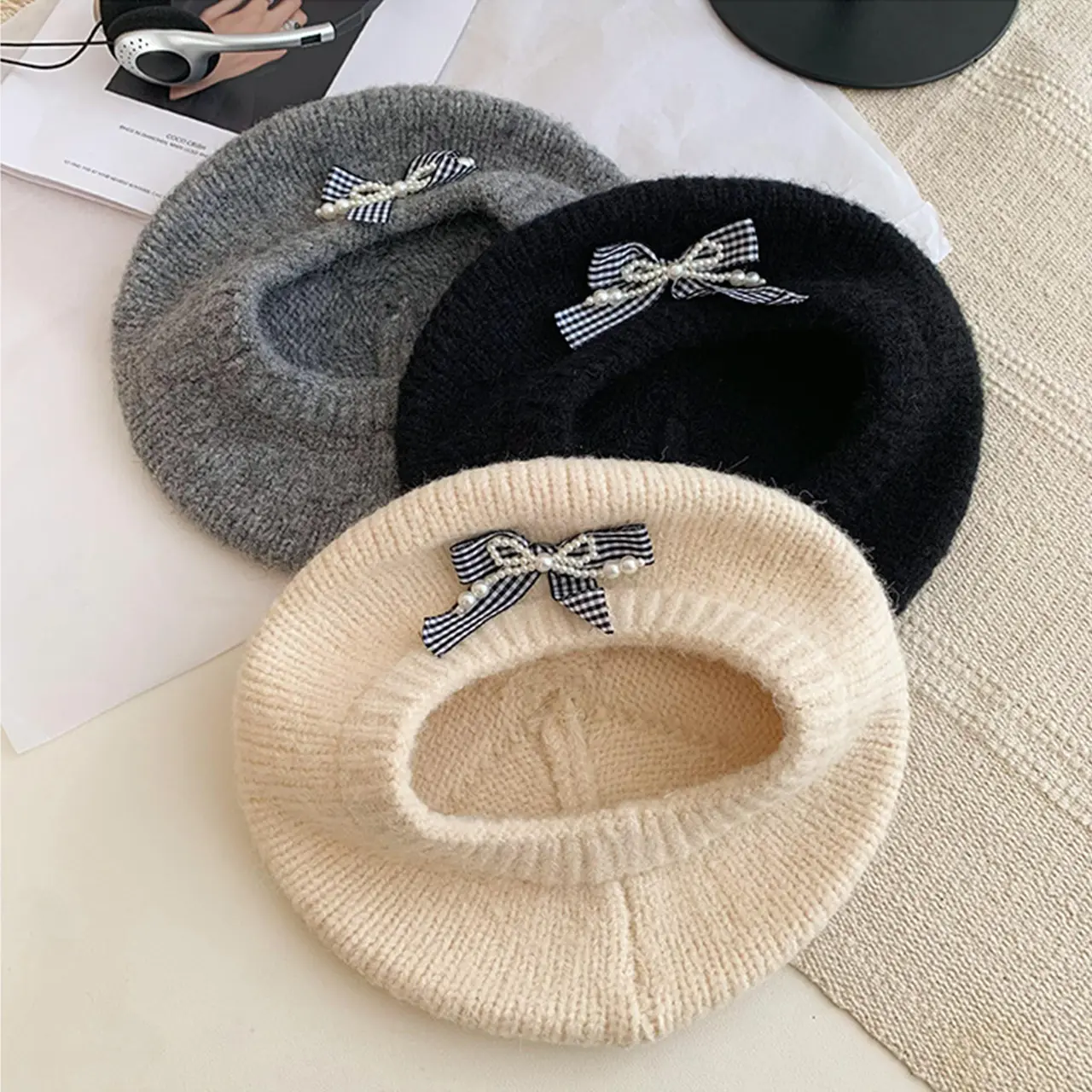 Korean Plaid Bow Pearl Beret Hats for Women Autumn Winter Windproof Warm Knitted Octagonal Caps Fashion Girl Artist Painter Caps