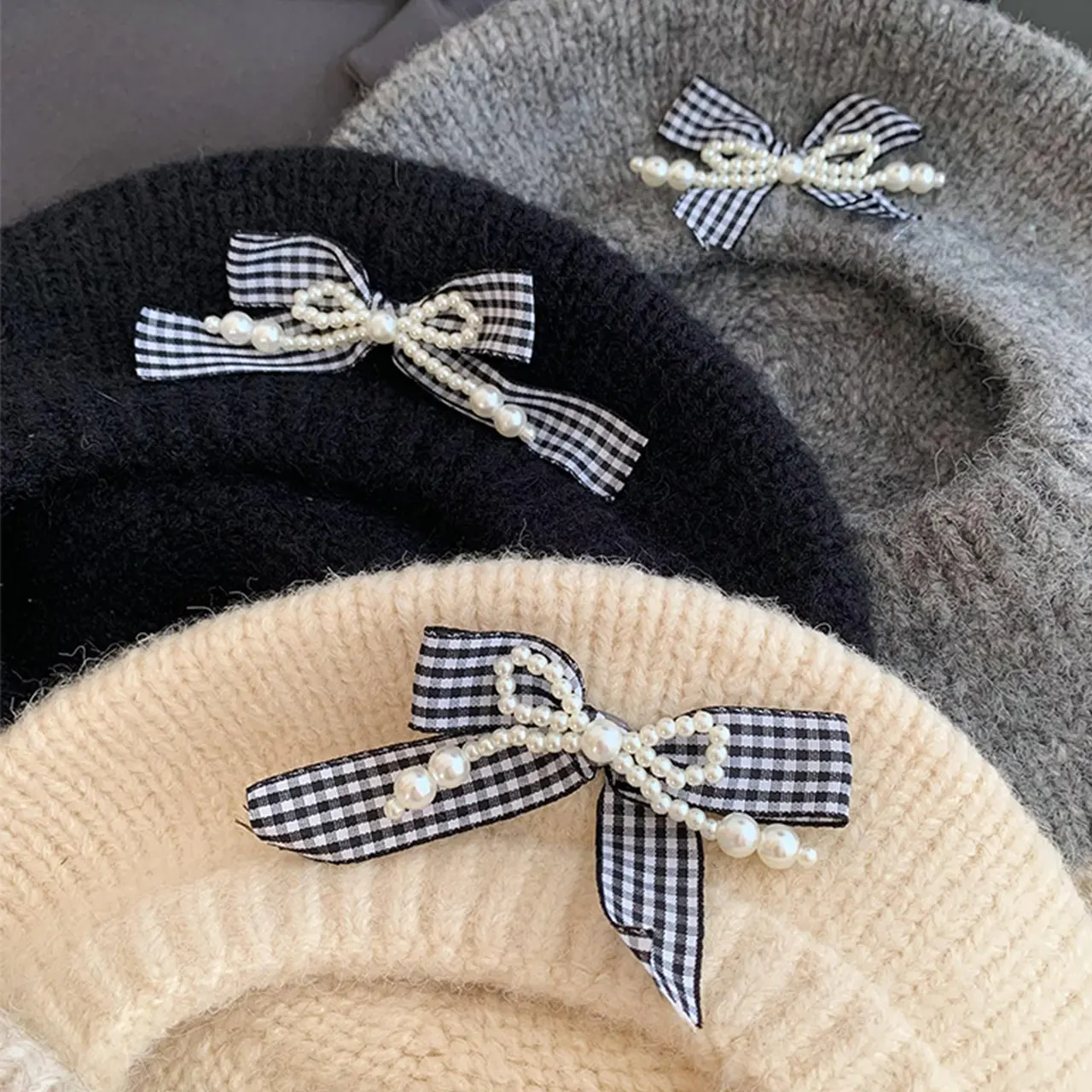Korean Plaid Bow Pearl Beret Hats for Women Autumn Winter Windproof Warm Knitted Octagonal Caps Fashion Girl Artist Painter Caps