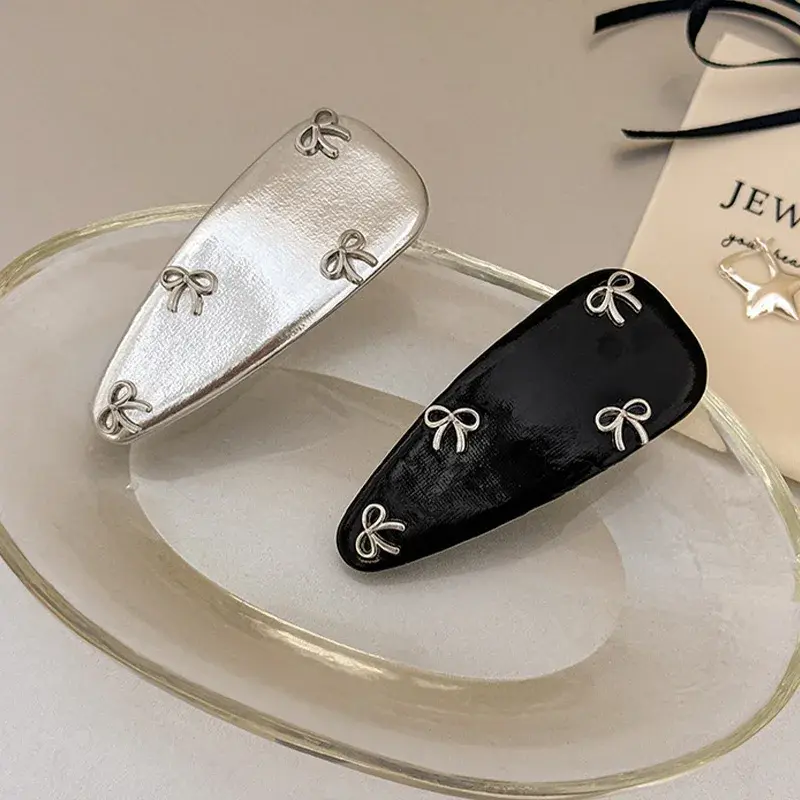 Korean Bow Headwear for Girl Retro PU Leather Bowknot Hair Hoops Bangs Clips Face Washing Hairbands Fashion Hair Accessories