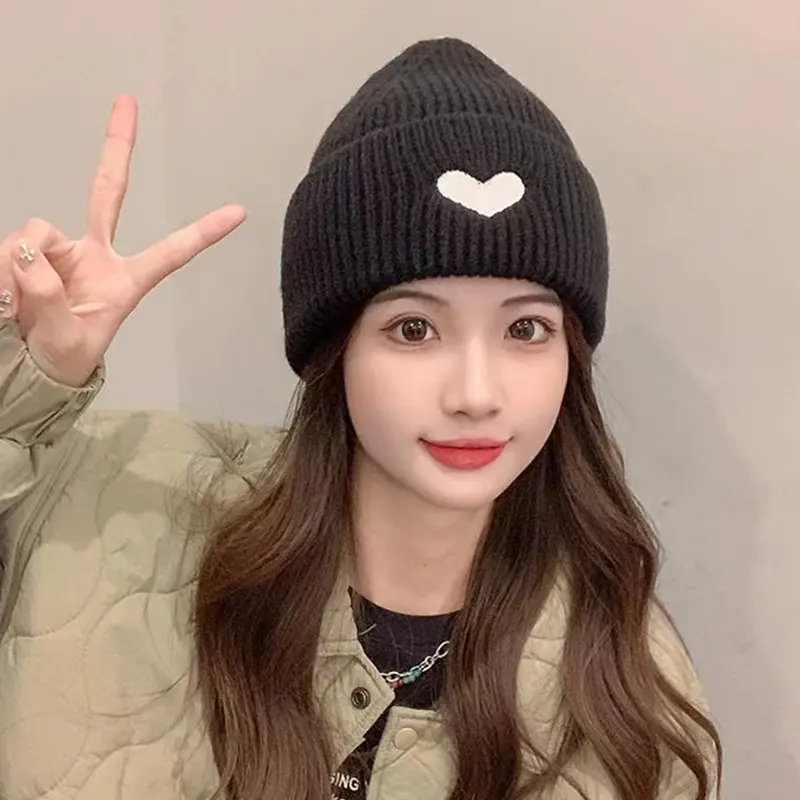 Heart Embroidery Warm Knitted Hats for Women Japanese Simple Outdoor Anti-Cold Ear Protection Hats Student Windproof Woolen Caps