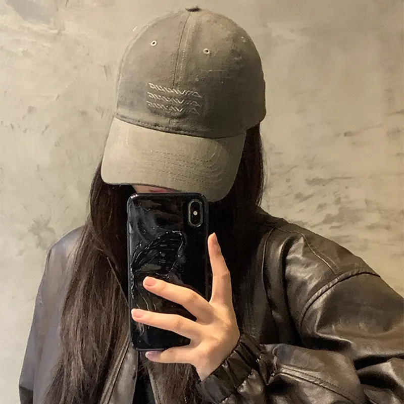 Simple Embroidery Baseball Caps for Women Men Korean Fashion Solid Color Duck Tongue Cap Unisex Outdoor Sunscreen Duckbill Hats