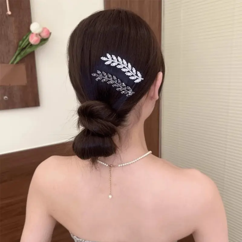 Sparkling Diamond Wheat Hair Clips for Lady New Sided Clips Bangs Clips Headwear for Girl Fashion Straight Duckbill Clips