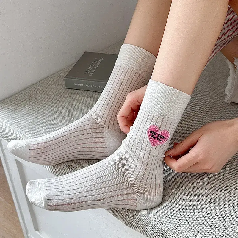 Pink Love Heart Embroidery Socks for Women Spring Autumn Thin Cotton Middle Tube Socks Harajuku Lady Girl Sports Socks
