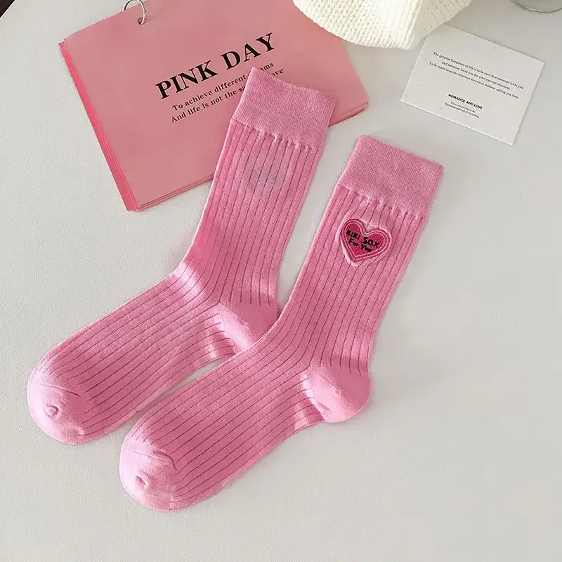 Pink Love Heart Embroidery Socks for Women Spring Autumn Thin Cotton Middle Tube Socks Harajuku Lady Girl Sports Socks