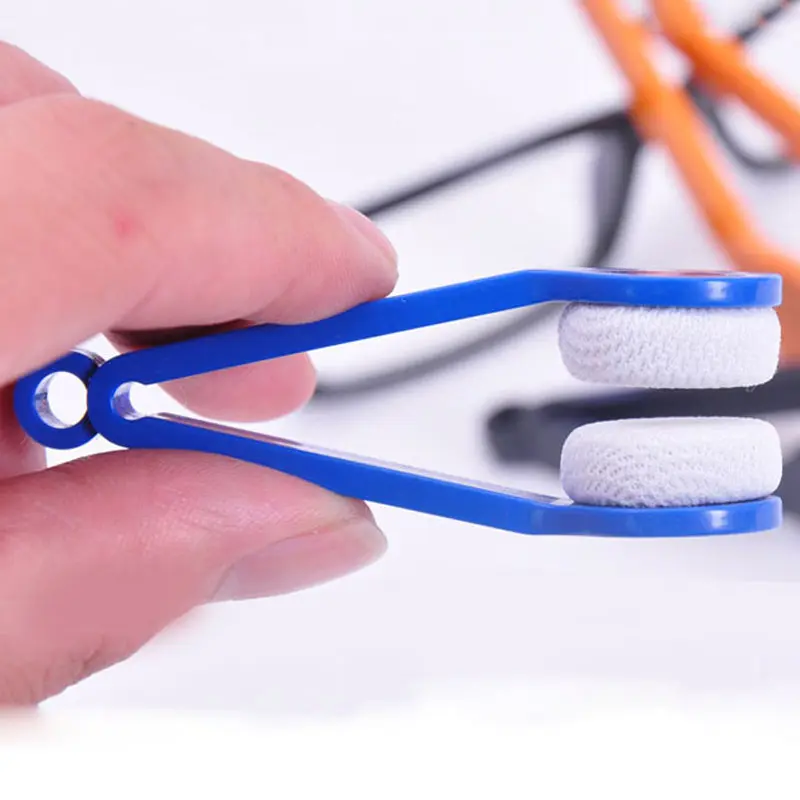 2Pcs Eyeglasses Lens Cloth Sunglasses Microfiber Cleaner Cleaning Slippers Handle Wiper Use Spectacles Eyewear Cleaning Brush