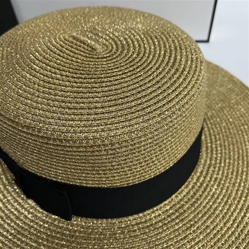 Women's Sun Summer Boater Straw Hat Fashion Shine Gold Flat Top Sunshade Sequins Bee Designer Vacation Panama Beach  Hat