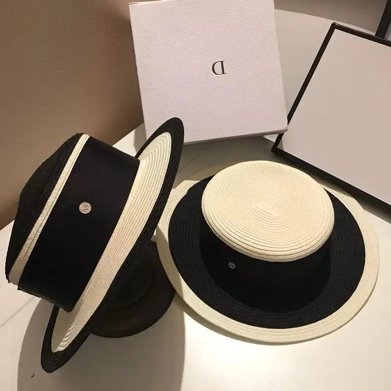 Chic Flat Top Elegant Straw Hat Versatile British Retro Panama Outdoor Travel Hat With Ribbon Band