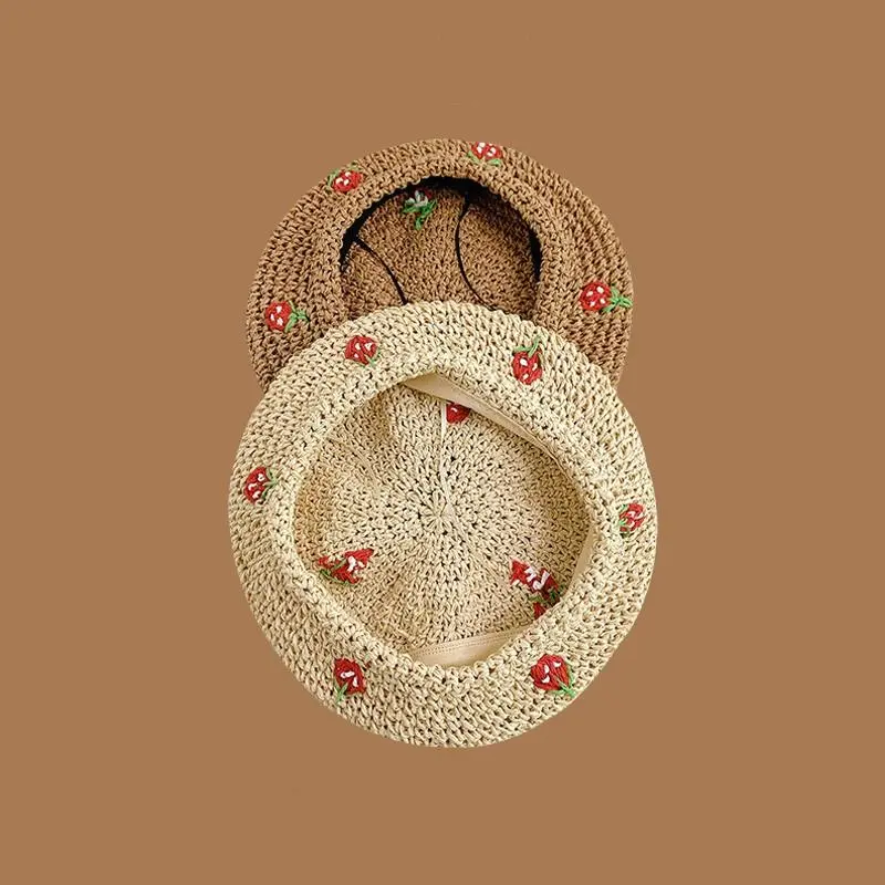 Lady Vacation Style Straw Crochet Strawberry Beret Handmade Outside Photography Vintage Breathable Painter Hat