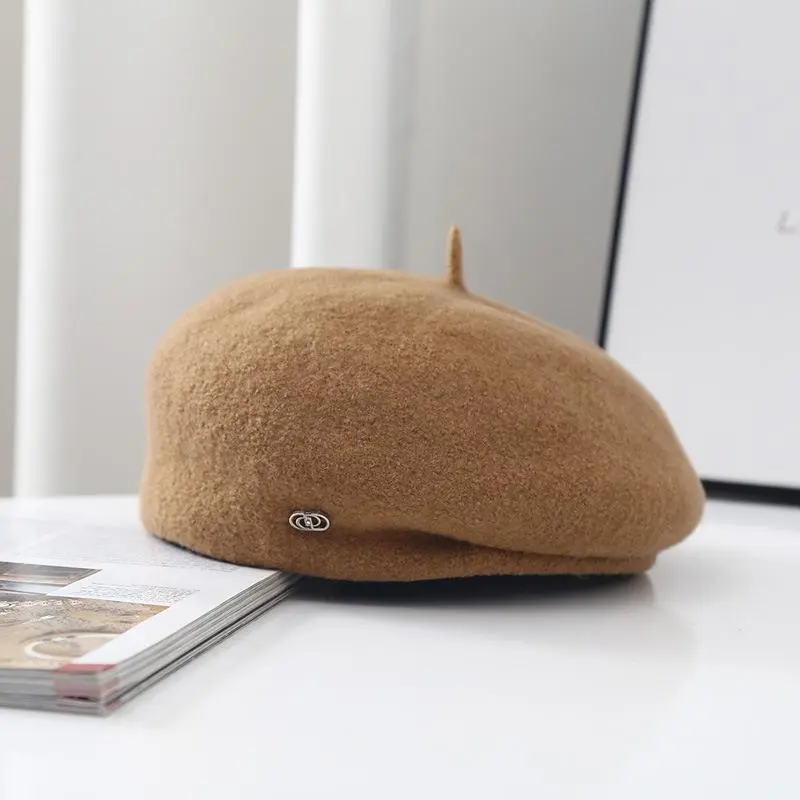 Vintage French Shaped Pleated Design Retro Wool Beret Autumn Winter Fashion Painter Hat Trend