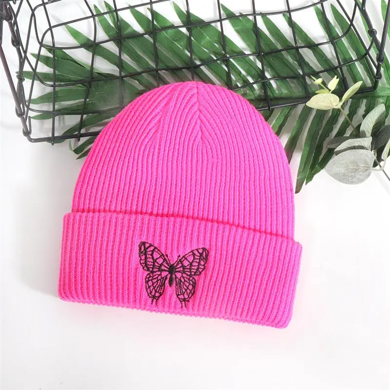 New Fashion Trend Butterfly Embroidery Knitted Hat Warm Breathable Solid Colors Acrylic Hat