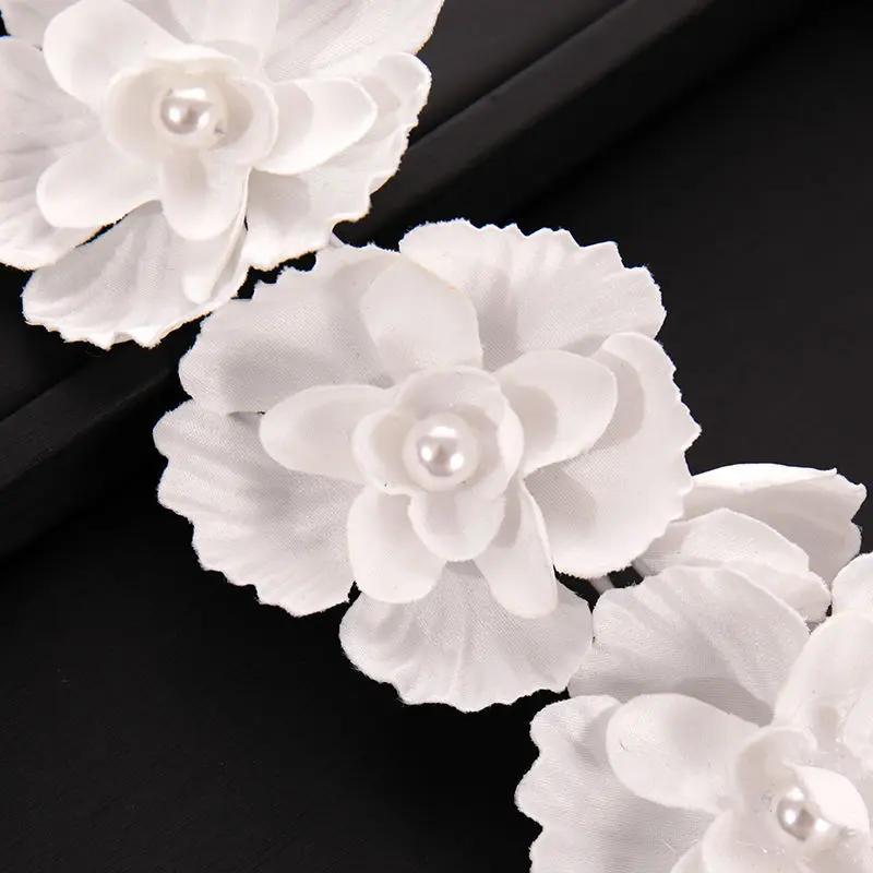 Elegant Flower Hair Clip White Silk Flower Bridal Hair Accessory Handmade Tassel Pearl Hair Clip For Women Girls Exquisite Clips