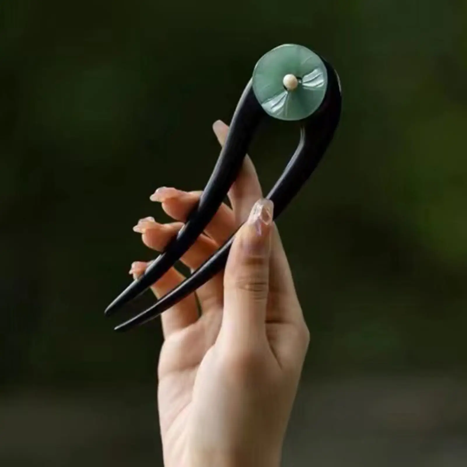 U Shape Simple Women's Hairpin New Chinese Style Jade Lotus Leaf Wooden Hair Stick Elegant Vintage Hanfu Hair Accessories