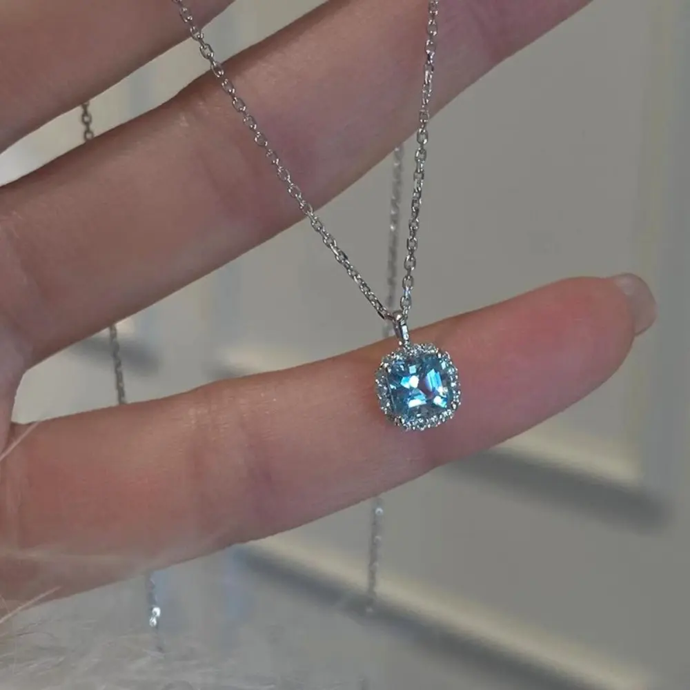 Light Luxury Shining Neck For Women Elegant Cubic Sugar Zircon Glitter Clavicle Chain Girls Non Fading Titanium Steel Necklace