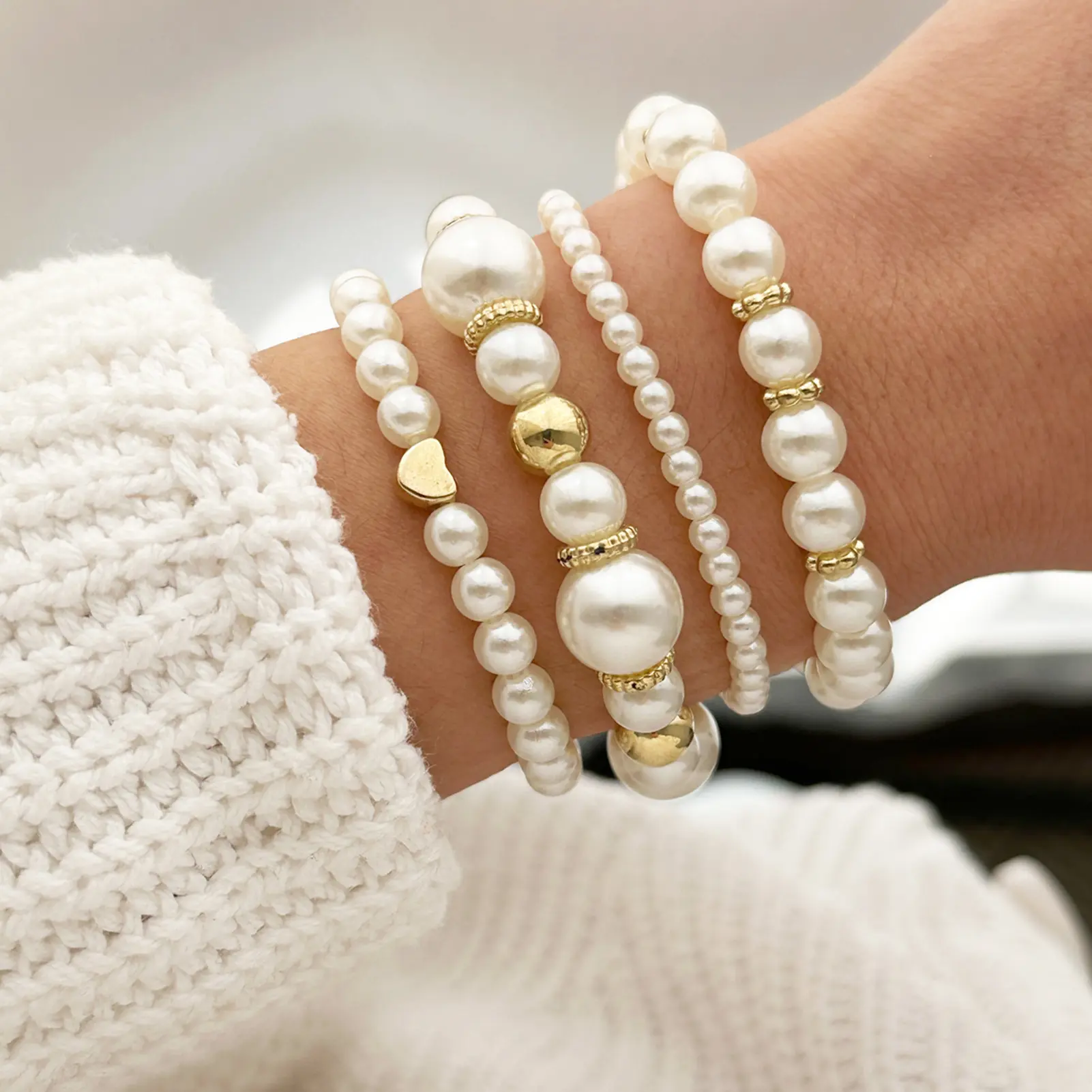 4pcs Pearl Bead Bracelet For Women Summer Beach Irregular Bead Stacking Chain Bracelet Girls Fashion Jewelry Hand Accessories