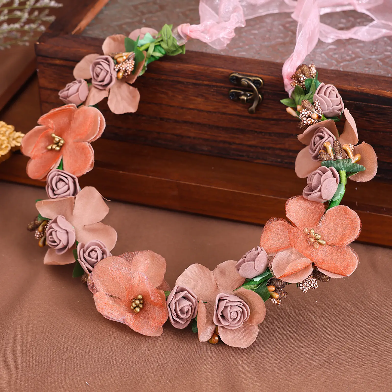 Forest Style Sweety Flower Crown For Women Artificial Simulated Floral Wreath Hairband Outdoor Photography Hair Accessories