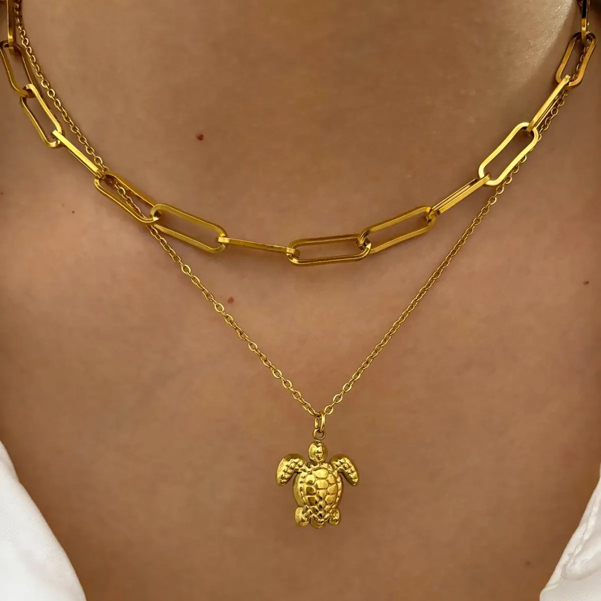 Trendy Matt Golden Necklace For Men & Women Fashionable Versatile Collarbone Chain Girls Personalized Pearl Jewelry Accessories