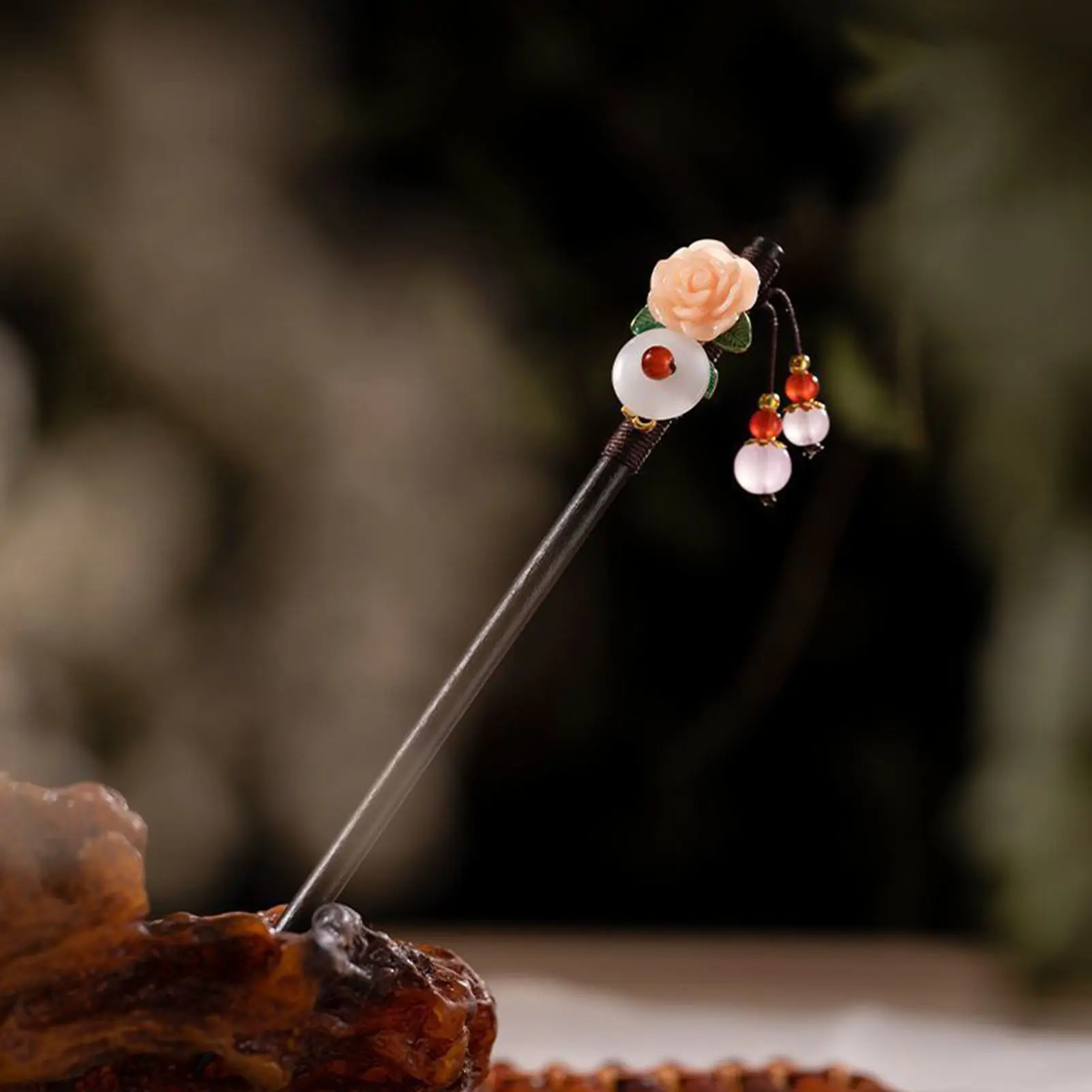 Elegant Chinese Style Wooden Hairpin Imitation Jade Flower Tassel Hair Stick Exquisite Handmade Girls Hair Accessories Hair Clip