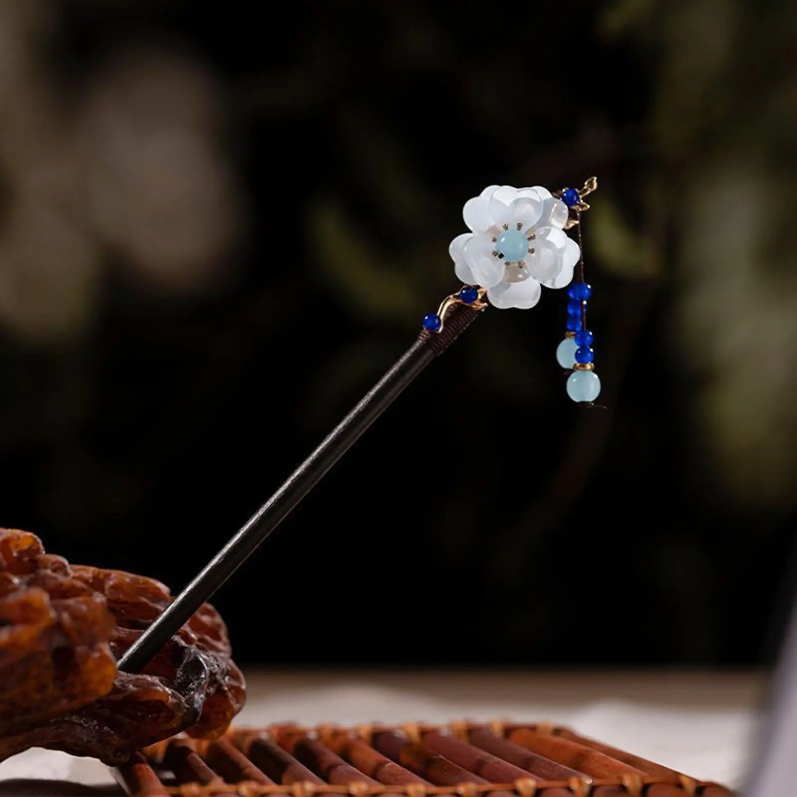 Elegant Chinese Style Wooden Hairpin Imitation Jade Flower Tassel Hair Stick Exquisite Handmade Girls Hair Accessories Hair Clip