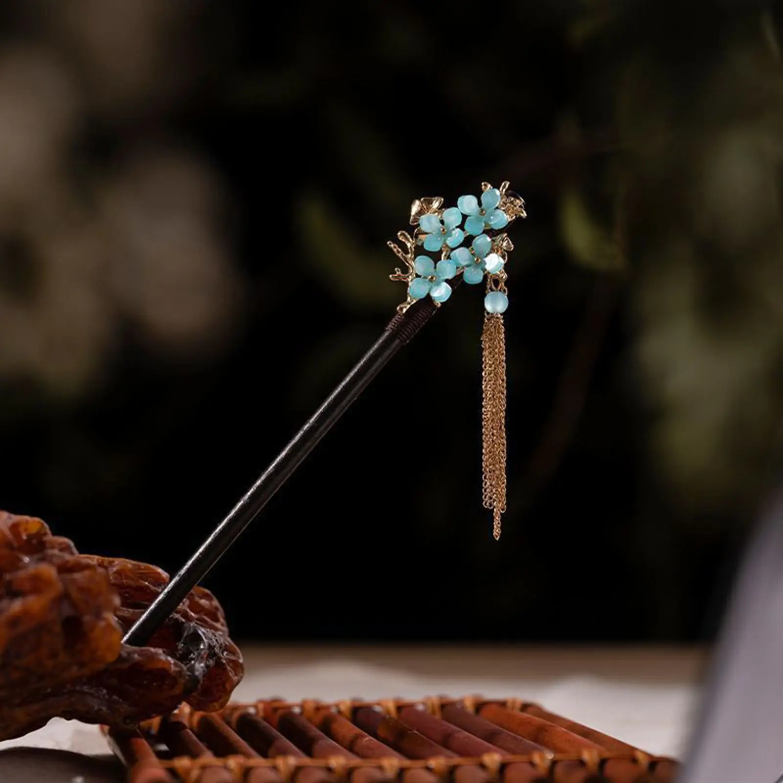 Elegant Chinese Style Wooden Hairpin Imitation Jade Flower Tassel Hair Stick Exquisite Handmade Girls Hair Accessories Hair Clip
