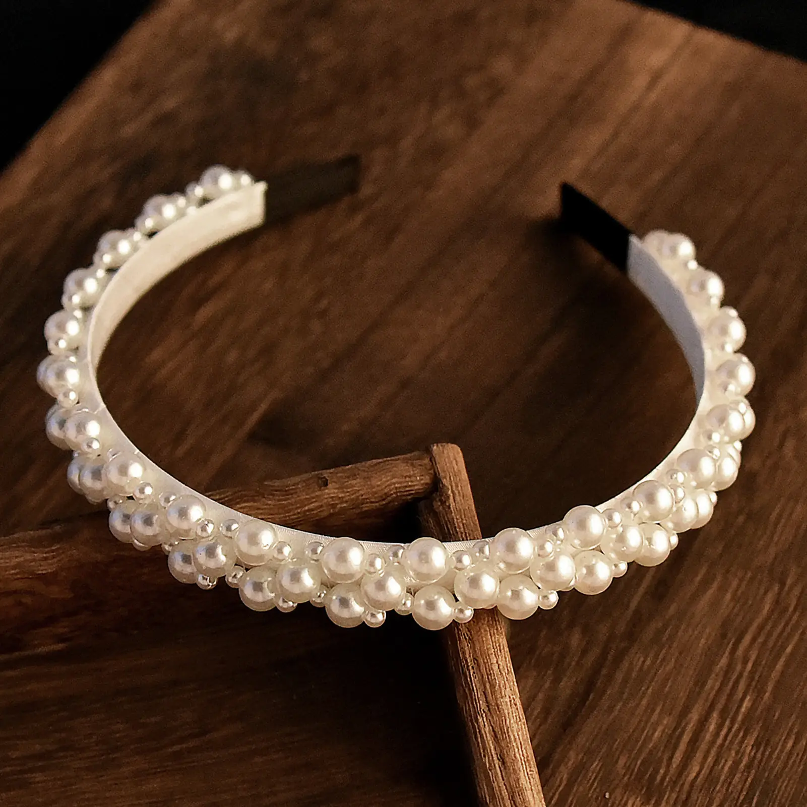 Elegant Pearl Hair Hoop For Women Exquisite Korean Style Handmade Pearl Studded Hairpin Travel Daily Life Jewelry Hair Accessory
