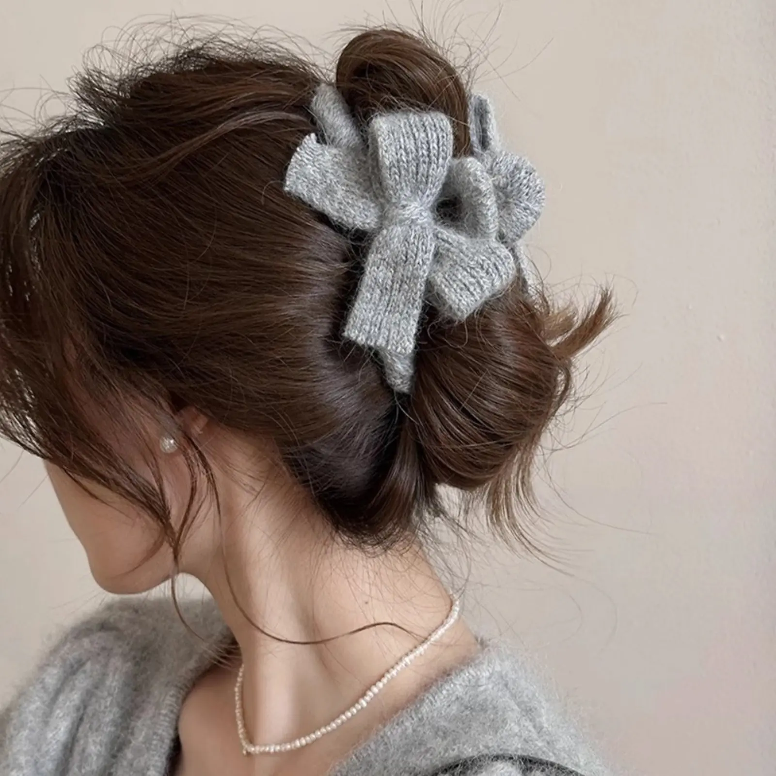 Creative Knitted Butterfly Knot Hair Claw Simple Spring Knitted Shark Hair Clip For Women Girls Daily Ponytail Fixed Hair Clips