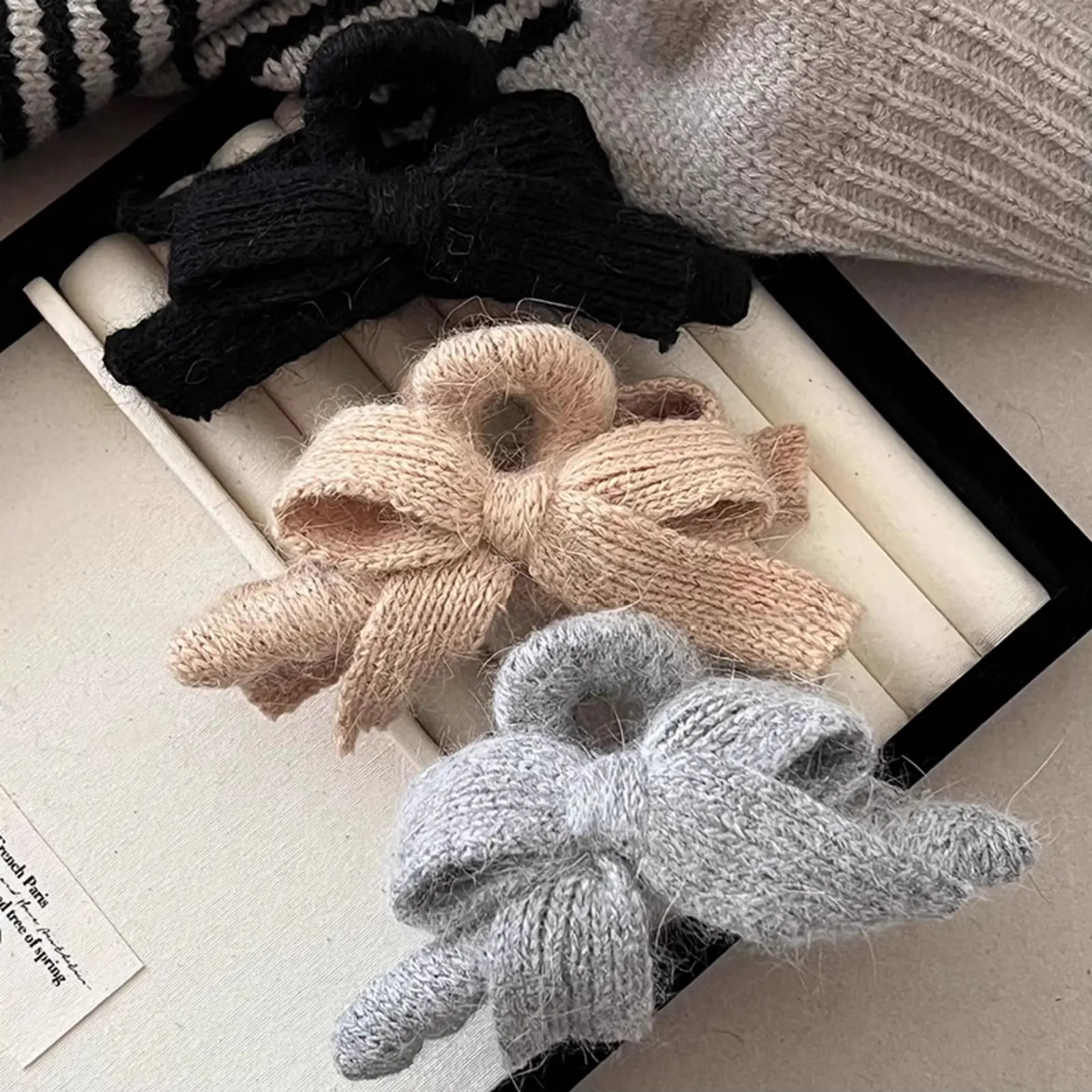 Creative Knitted Butterfly Knot Hair Claw Simple Spring Knitted Shark Hair Clip For Women Girls Daily Ponytail Fixed Hair Clips