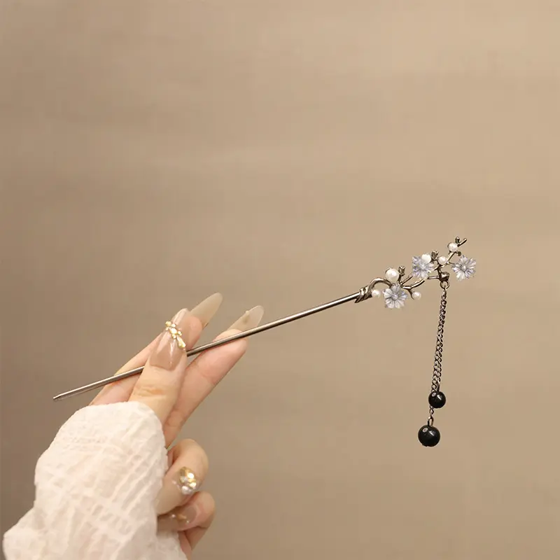 Neo Chinese Style Hairpin For Women Elegant Exquisite Butterfly Flower Tassel Hair Stick Girls Fashion Jewelry Hair Accessories