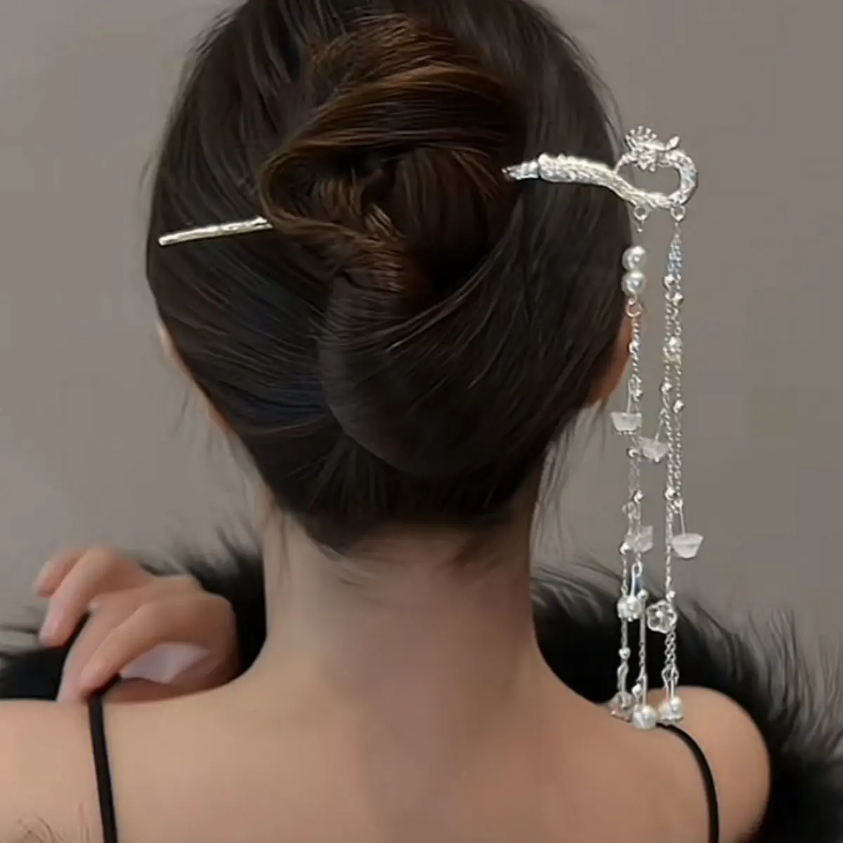 Long Tassel Metal Hairpin For Women Elegant Exquisite Chinese Phoenix Hair Stick Girls Fashionable Jewelry Hair Accessories