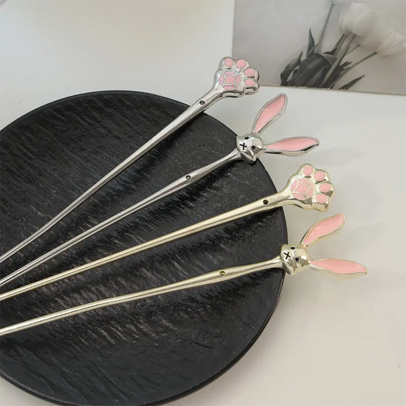 Elegant Women's Hairpin Antique Silver Butterfly Tassel Hair Stick Vintage Chinese Style Metal Jewelry Hair Accessories Hairpins