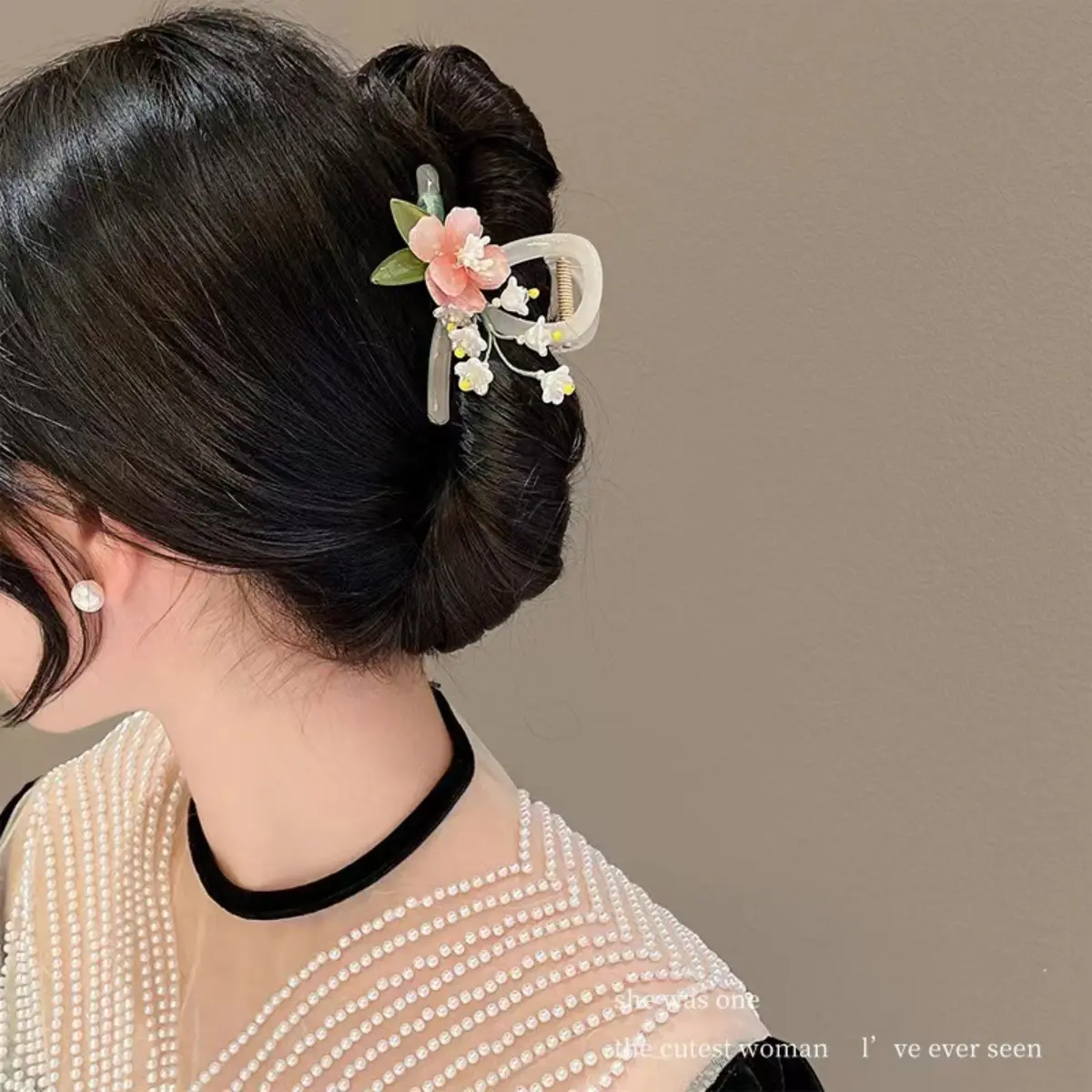 2025 New Flower Hair Claw For Women Elegant Chinese Style Magnolia Bamboo Leaf Peach Blossom Hair Clips Summer Beach Shark Claws