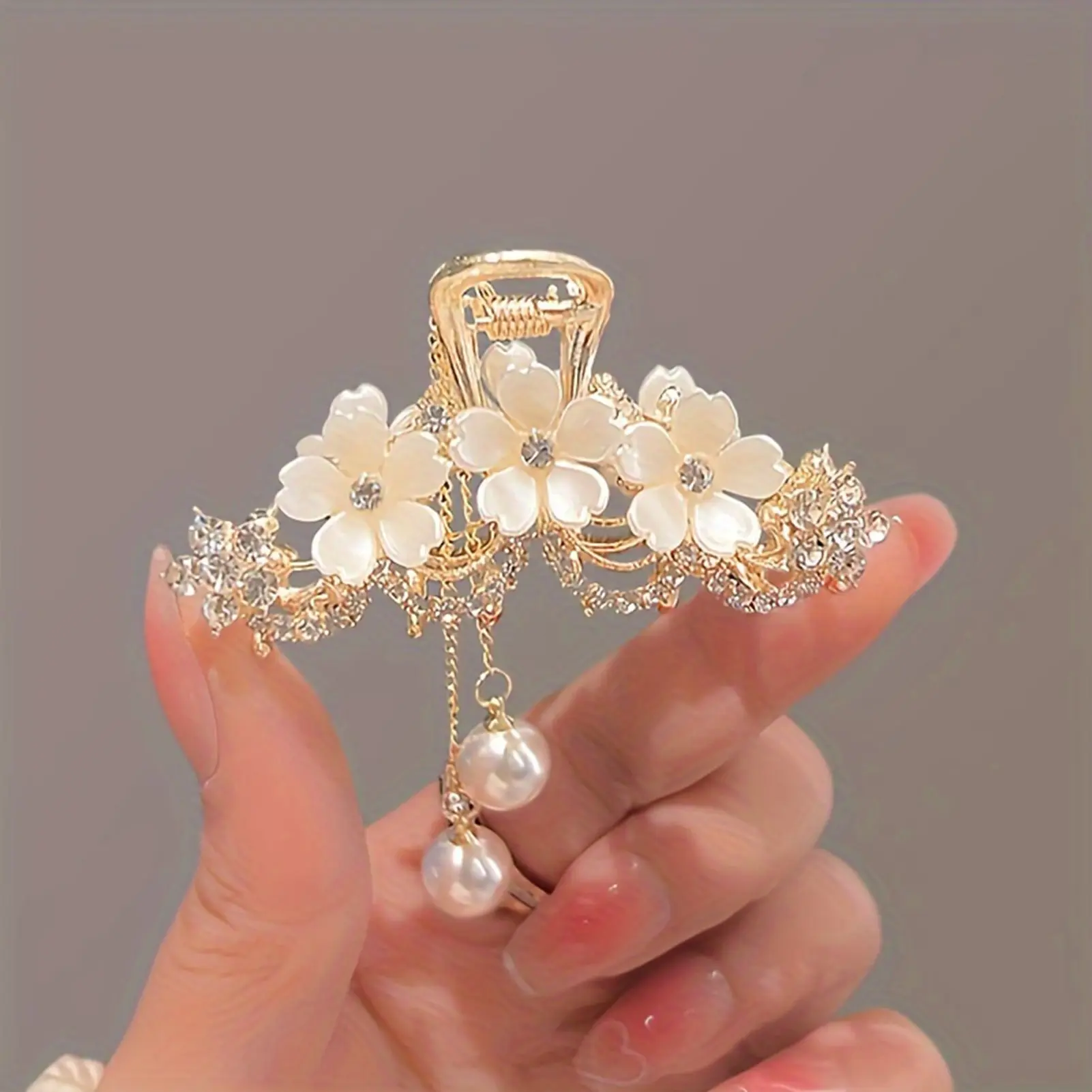 Elegant Glitter Women's Hair Claws Light Luxury Rhinestone Flower Butterfly Hair Clip Half Zip Hairpin Jewelry Hair Accessories
