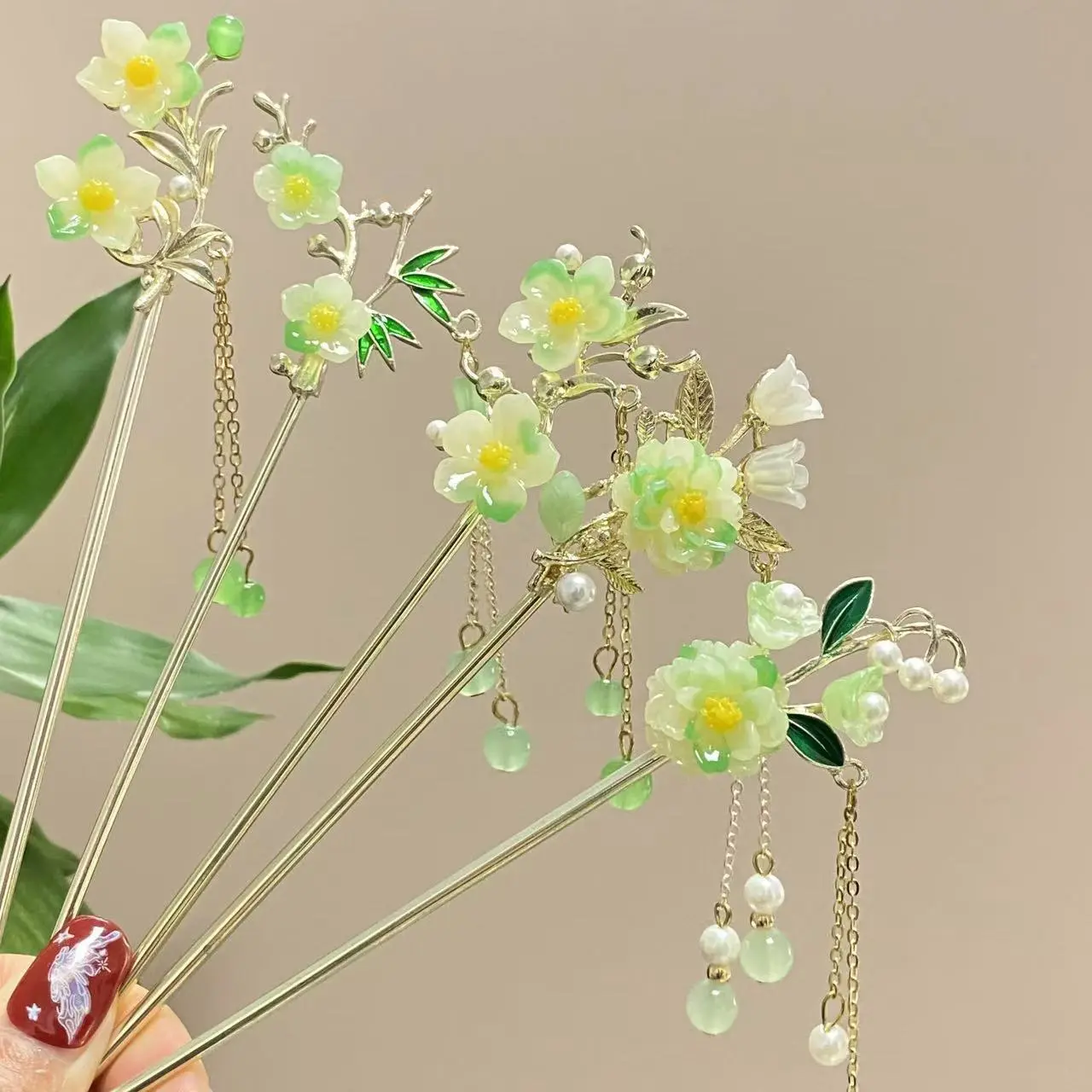 Ancient Style Girls Hairpin Elegant Metal Jewelry Hair Stick Vintage Flower Butterfly Tassel Hair Pins Hanfu Hair Accessories