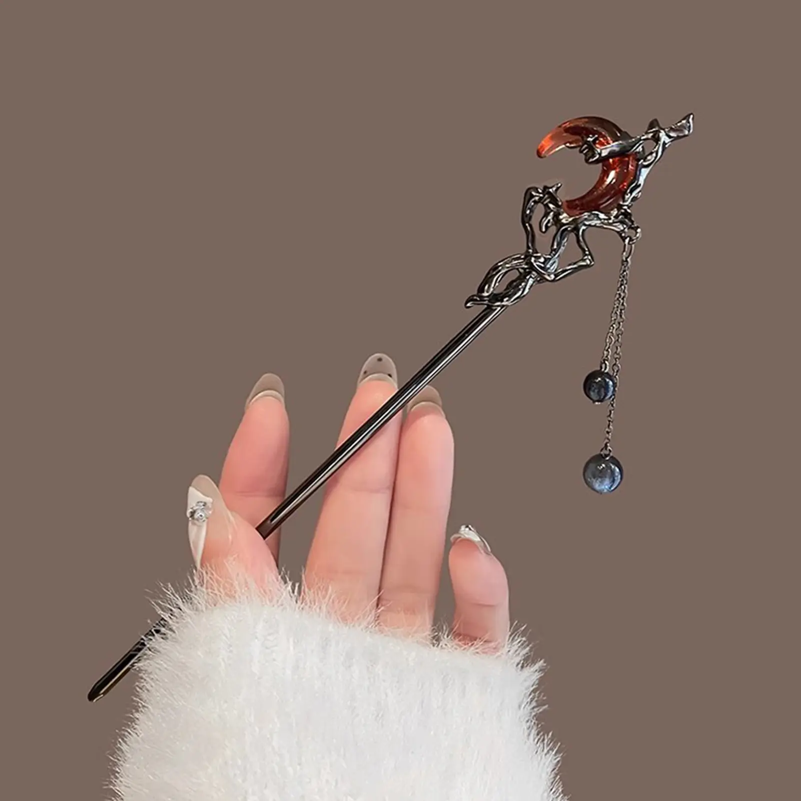 Gothic Style Pendant Hairpin For Women Metal Moon Tassel Hair Stick Vintage Dress Cheongsam Metal Jewelry Hair Accessories