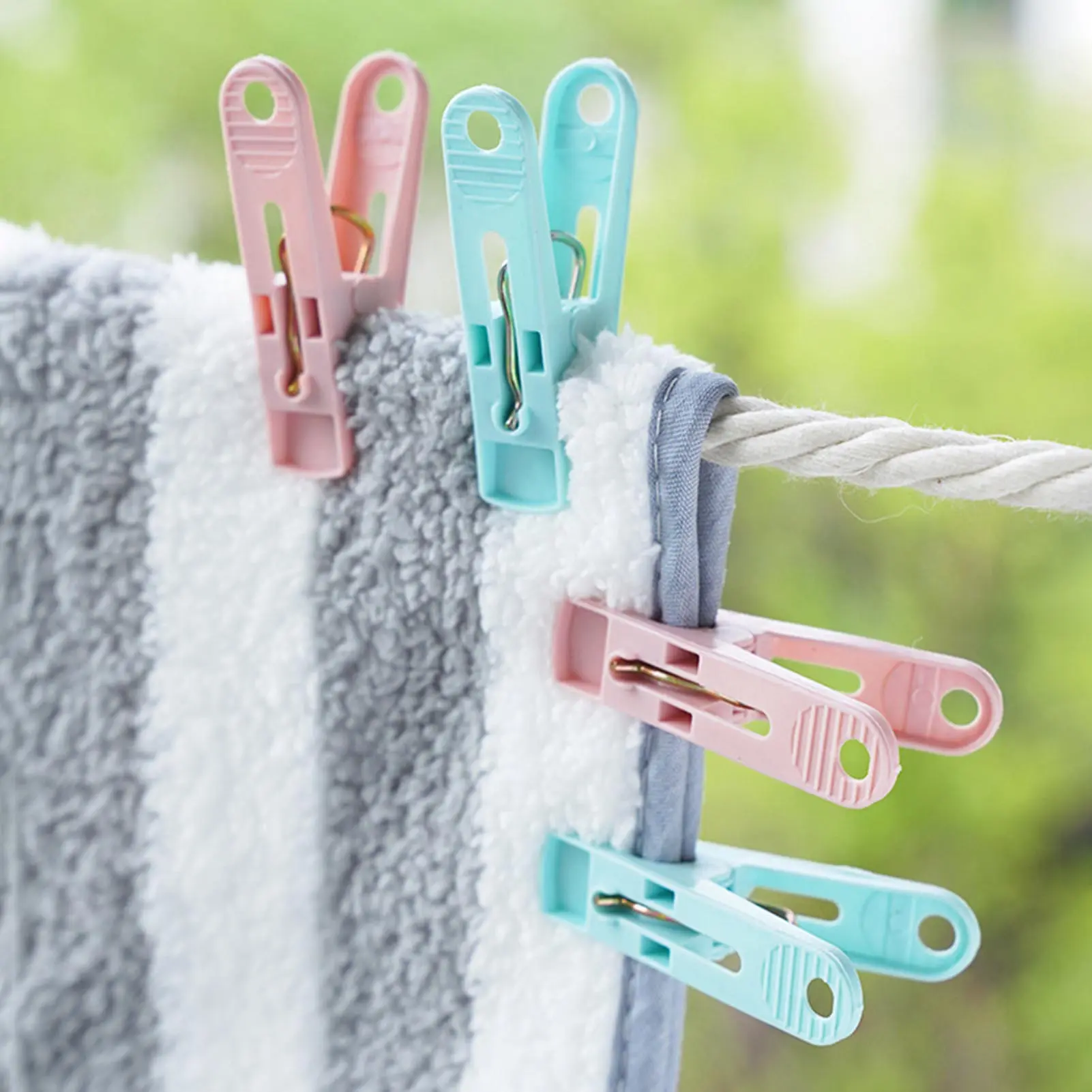 30pcs Windproof Clothespins 5.2cm Plastic Clip For Towel Clothes Underwear Bed Sheets Practical Laundry Drying Clip With Basket