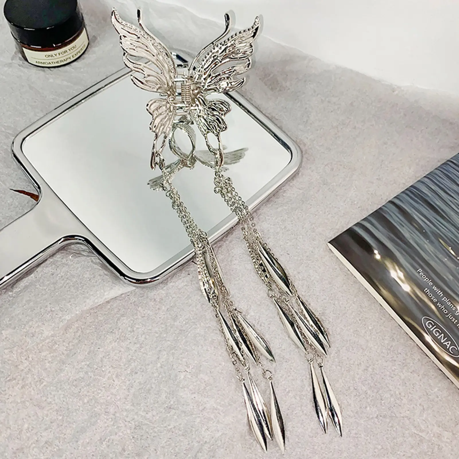 Y2K Style Metal Butterfly Hair Clip For Women Glitter Rhinestone Tassel Hair Clip Girls Trendy Exquisite Jewelry Hair Accessory