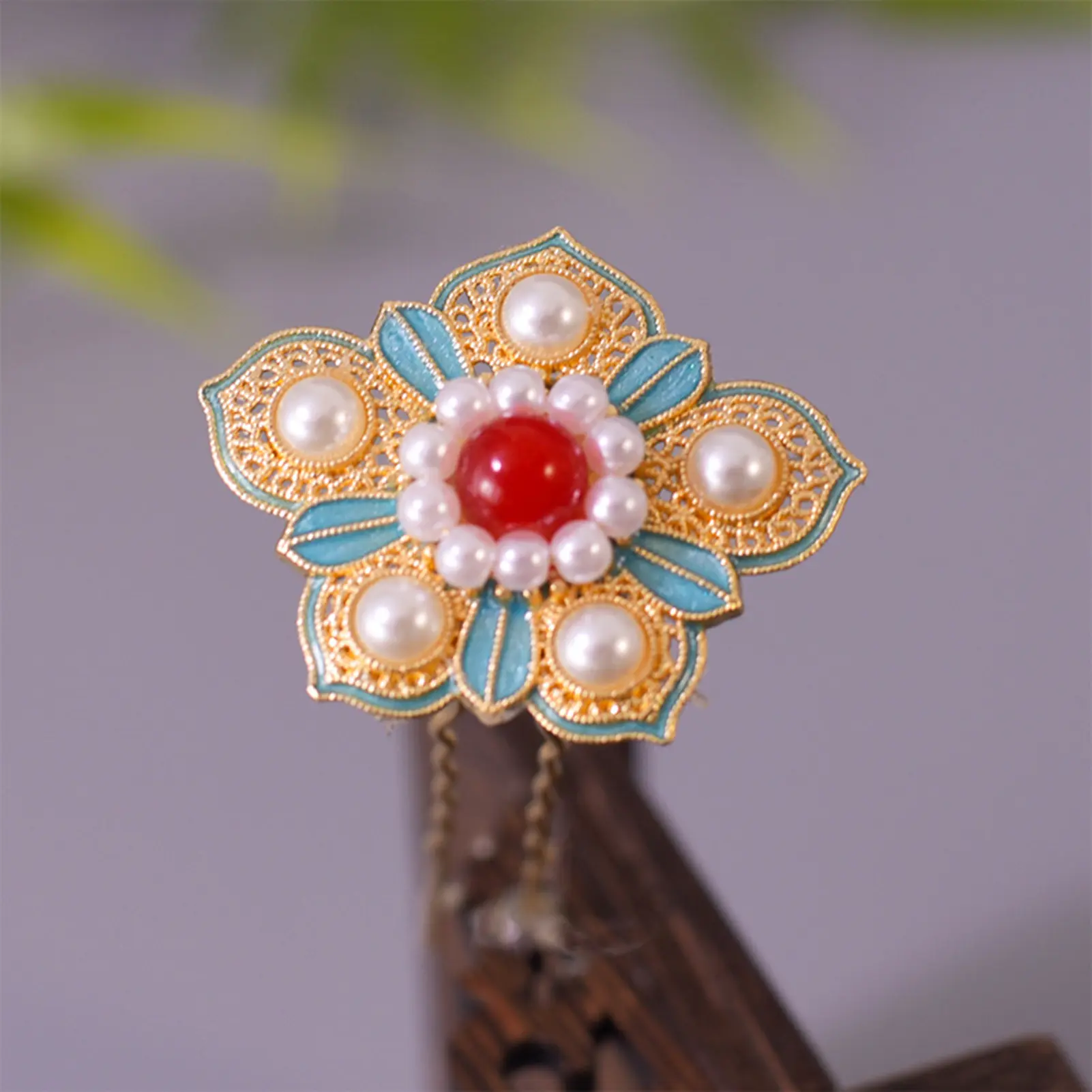 Vintage Women's Hairpin Retro Chinese Style Flower Hair Stick Exquisite Elegant Handmade Metal Pearl Hairpin Wedding Hair Clips