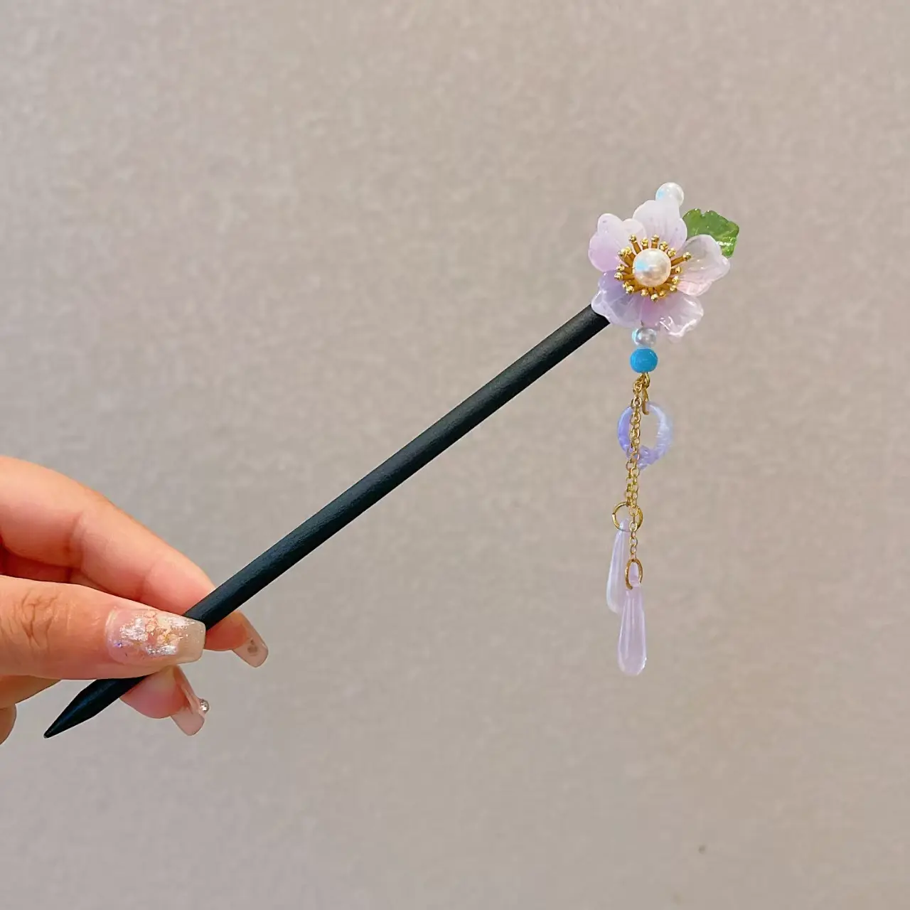 Light Luxury Ancient Style Hairpin Vintage Elegant Chinese Hair Stick For Women Handmade Exquisite Flower Tassel Hairpins