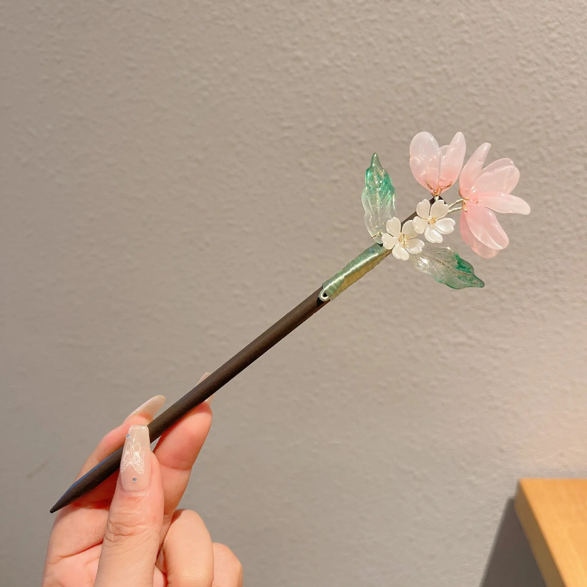Light Luxury Ancient Style Hairpin Vintage Elegant Chinese Hair Stick For Women Handmade Exquisite Flower Tassel Hairpins