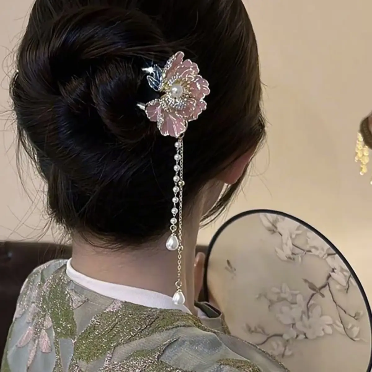 Luxury Flower Tassel Hairpin For Women Elegant Glitter Jewelry Hair Stick Hanfu Wedding Metal Hair Accessories Girls Hair Sticks