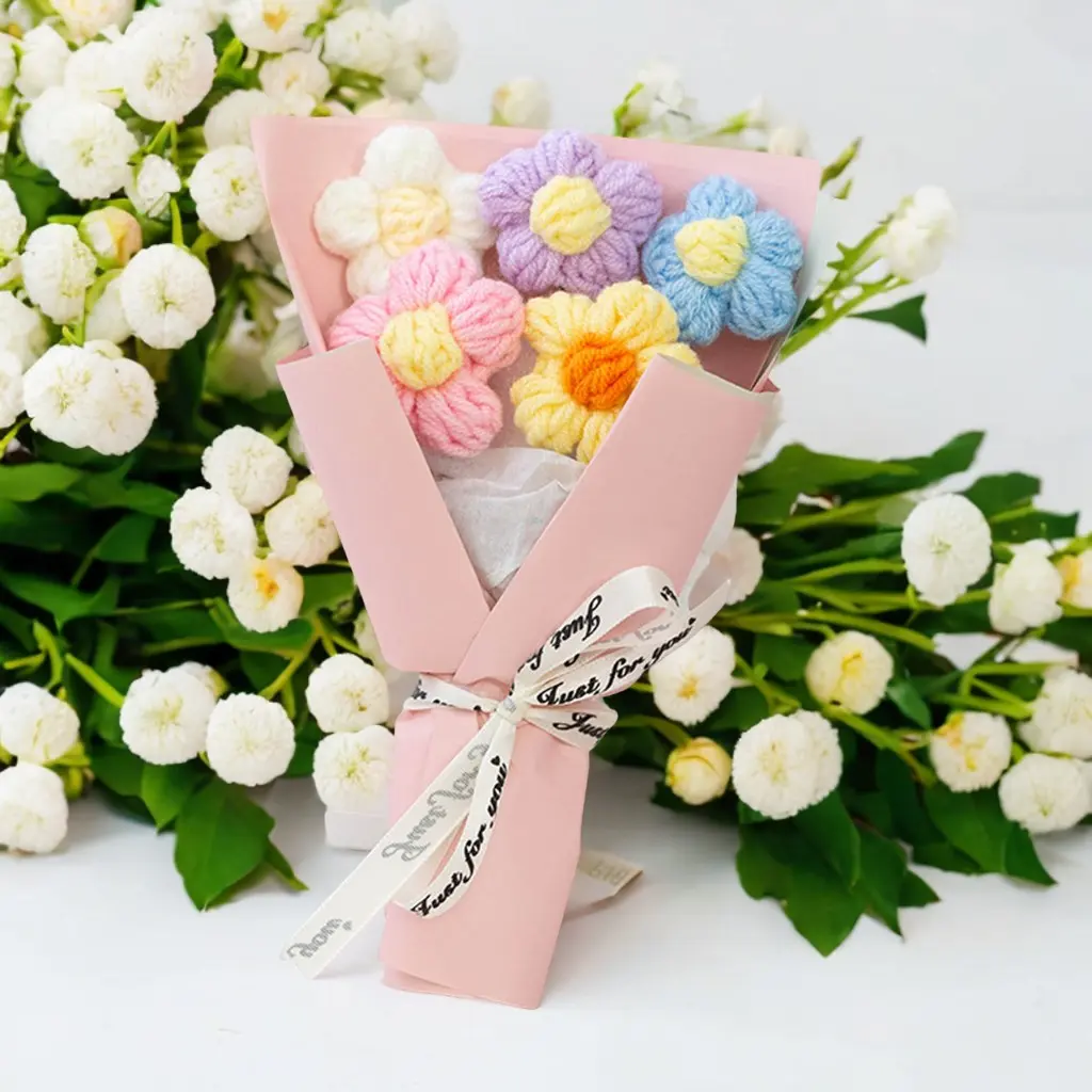 Hand Woven Flower Bouquet Mini Crochet Yarn Bouquet For Wedding Party Graduation Ceremony Gift Lovely Decoration Puff Bouquet