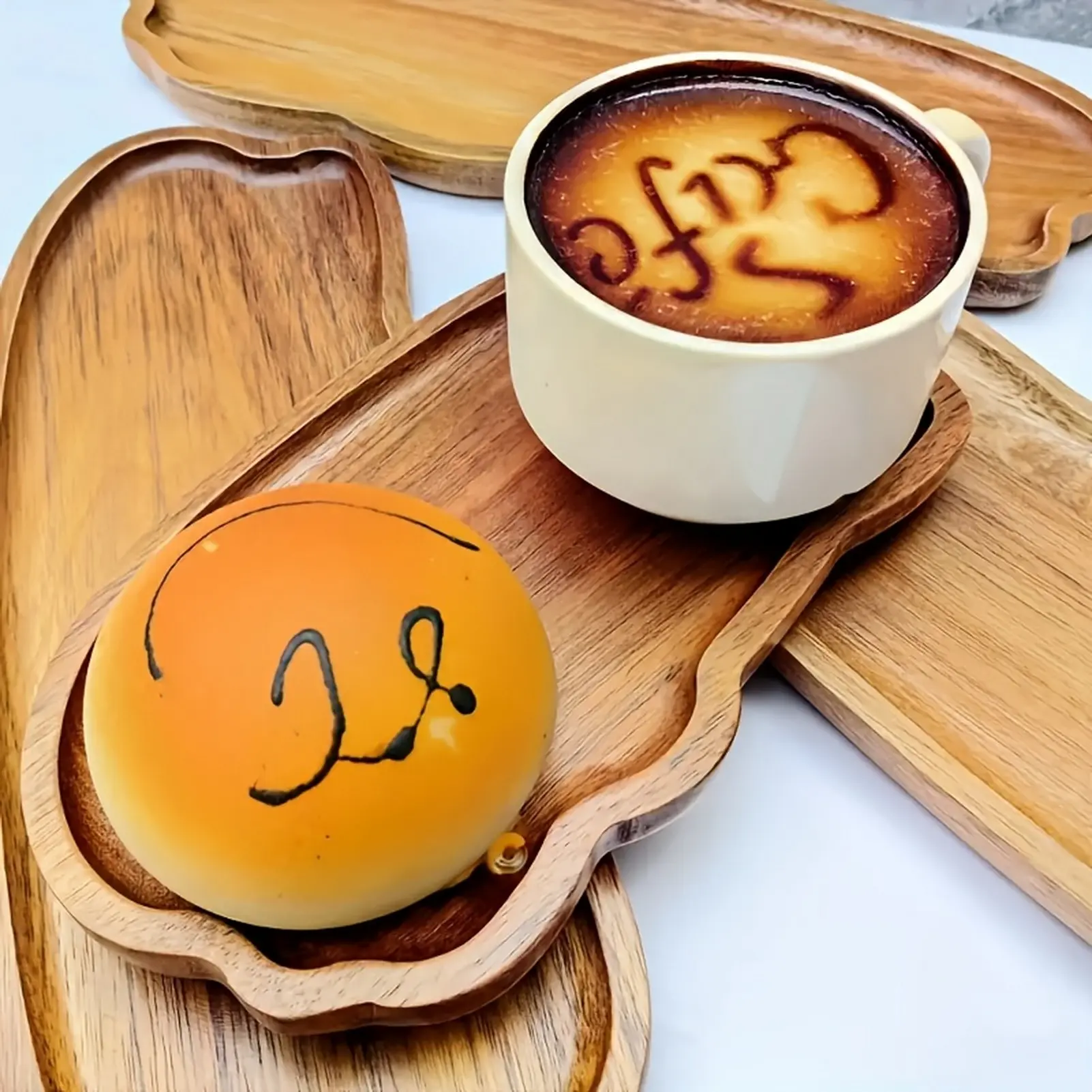 Japanese Style Storage Tray Irregular Cloud Shaped Wooden Tray For Bread Dessert Cake Coffee Tea Cup Household Organizer Plate