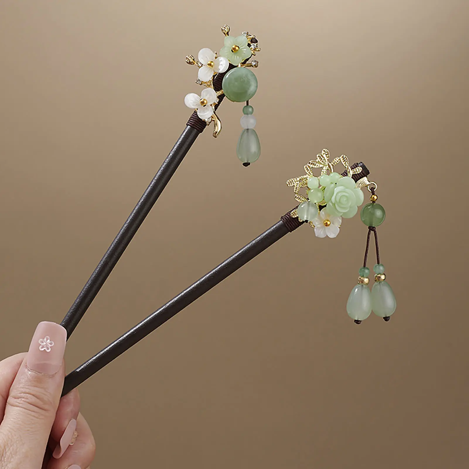Elegant Chinese Style Hairpin Vintage Peach Blossom Tassel Wooden Hairpin Exquisite Jewelry Hairstyle Accessories For Women 2025